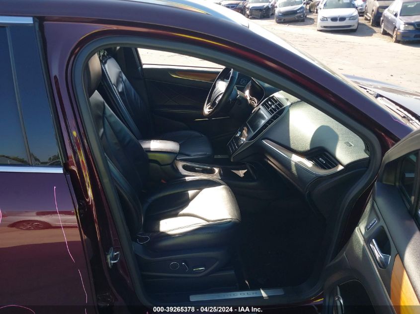 2017 LINCOLN MKC SELECT - 5LMCJ2C93HUL50333