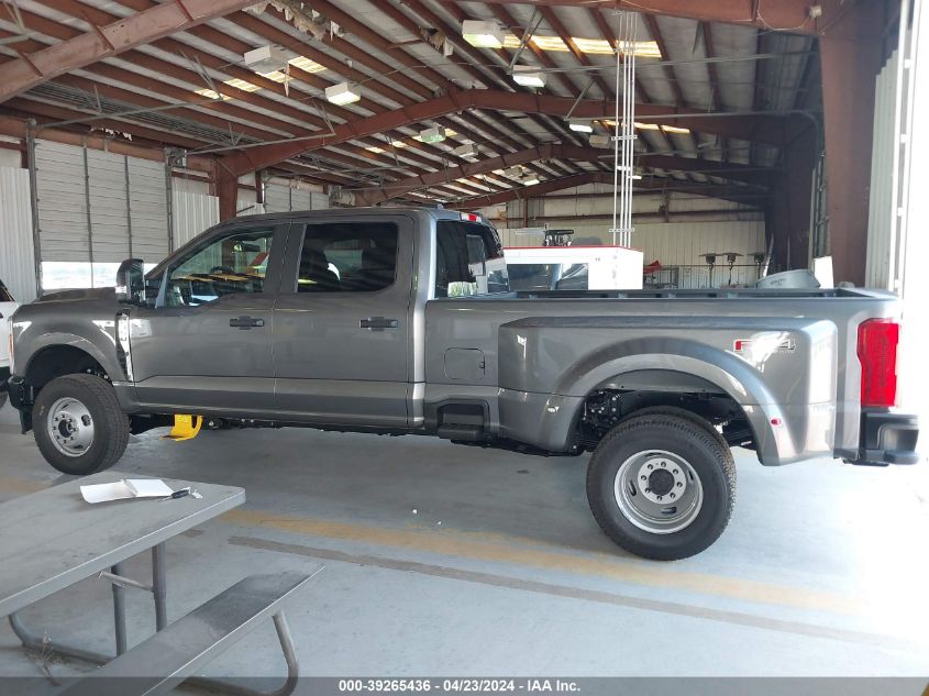 2024 Ford F350 Super Duty VIN: 1FT8W3DA8RED37795 Lot: 39265436