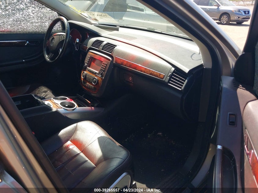 2006 Mercedes-Benz R 350 4Matic VIN: 4JGCB65E16A014552 Lot: 39265557