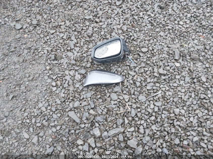 2018 TOYOTA RAV4 HYBRID LIMITED - JTMDJREV8JD251396