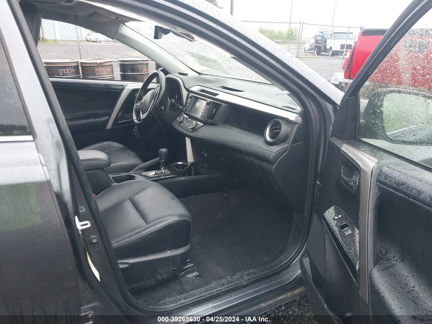 2018 TOYOTA RAV4 HYBRID LIMITED - JTMDJREV8JD251396