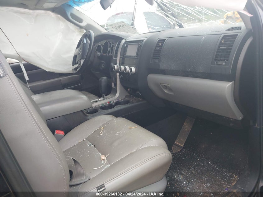 2017 Toyota Sequoia Sr5 VIN: 5TDZY5G13HS068328 Lot: 39266132