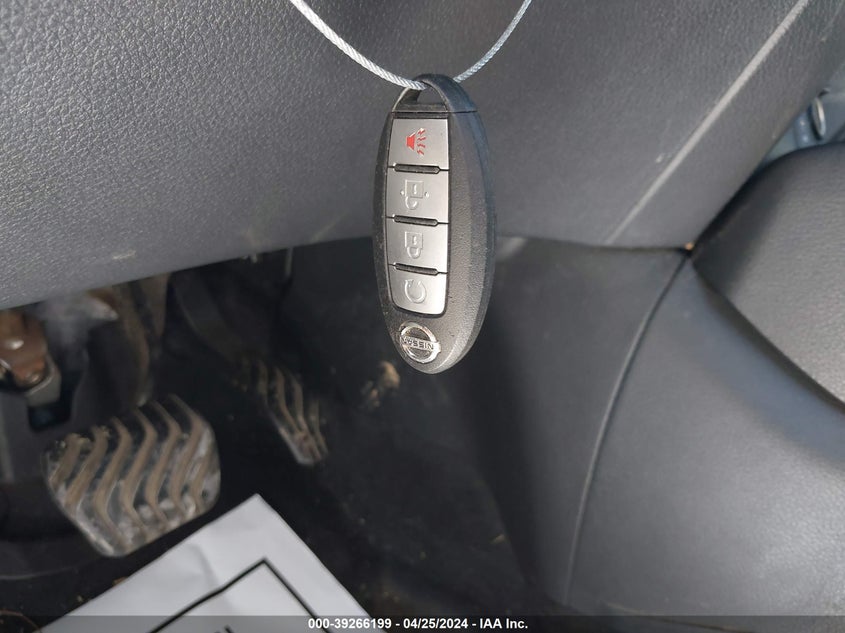 2017 NISSAN ROGUE SV - KNMAT2MV3HP504879