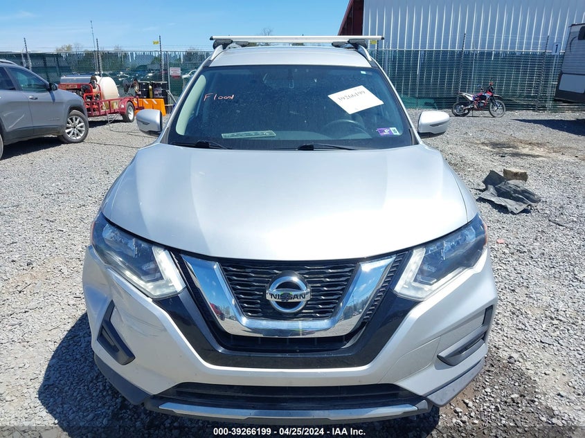 2017 NISSAN ROGUE SV - KNMAT2MV3HP504879