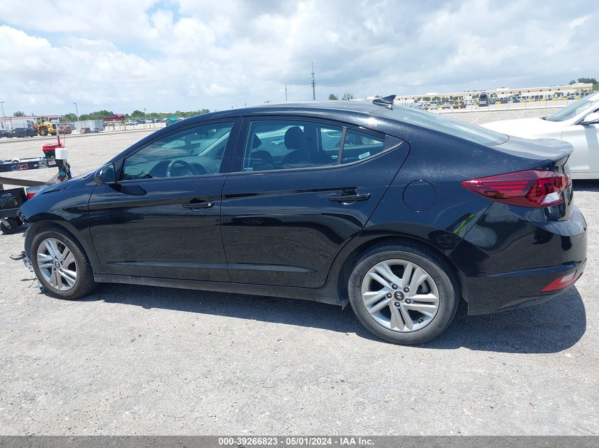 VIN 5NPD84LF3LH584581 2020 HYUNDAI ELANTRA SEL