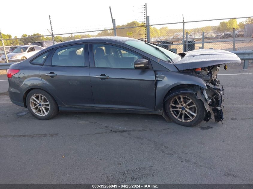 1FADP3F21FL233597 2015 Ford Focus Se