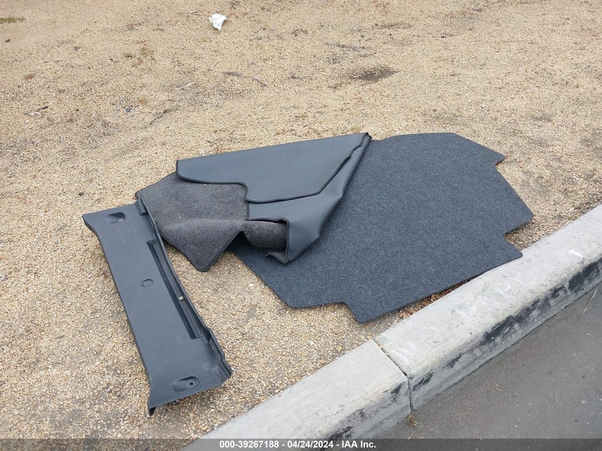 2015 TOYOTA COROLLA S PLUS - 5YFBURHE4FP209130