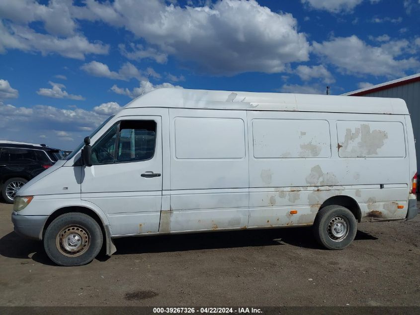 2005 Dodge Sprinter Van 2500 Shc VIN: WD0PD744755825494 Lot: 39267326