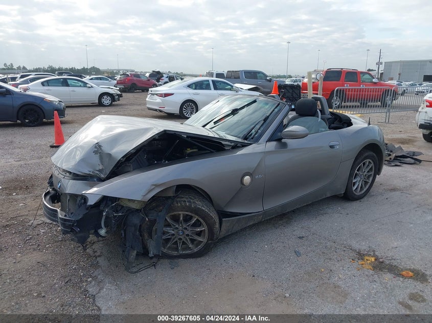 2005 BMW Z4 2.5I VIN: 4USBT33555LS58037 Lot: 39267605