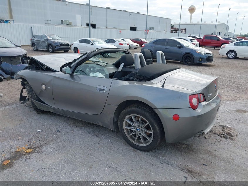 2005 BMW Z4 2.5I VIN: 4USBT33555LS58037 Lot: 39267605