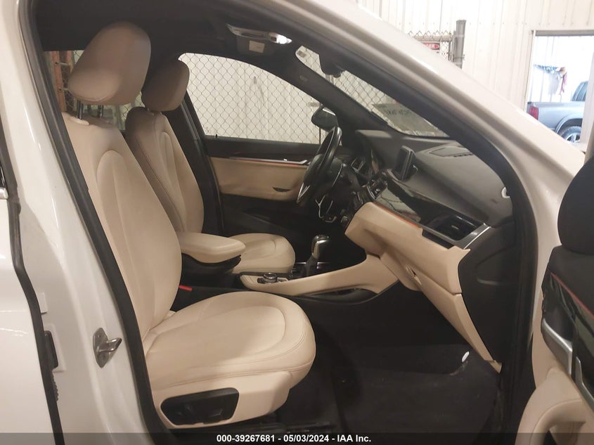 2017 BMW X1 xDrive28I VIN: WBXHT3C31H5F76458 Lot: 39267681