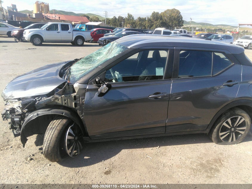 VIN 3N1CP5CU7KL539809 2019 NISSAN KICKS SV