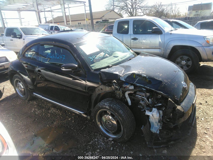 2013 VOLKSWAGEN BEETLE - 3VWJP7AT7DM606249