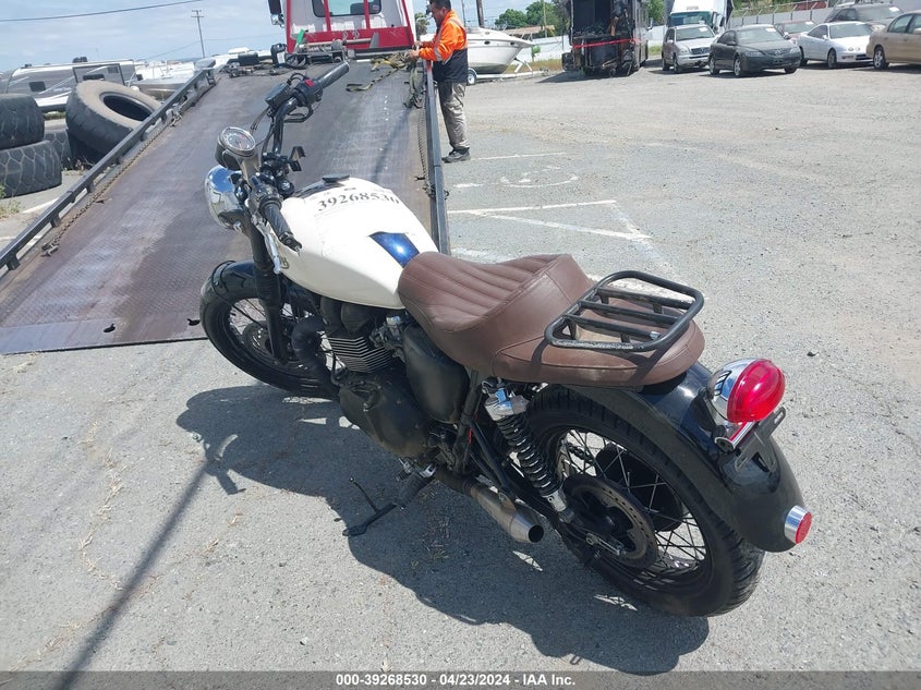 2014 TRIUMPH MOTORCYCLE BONNEVILLE T100 - SMT910K16ET617548