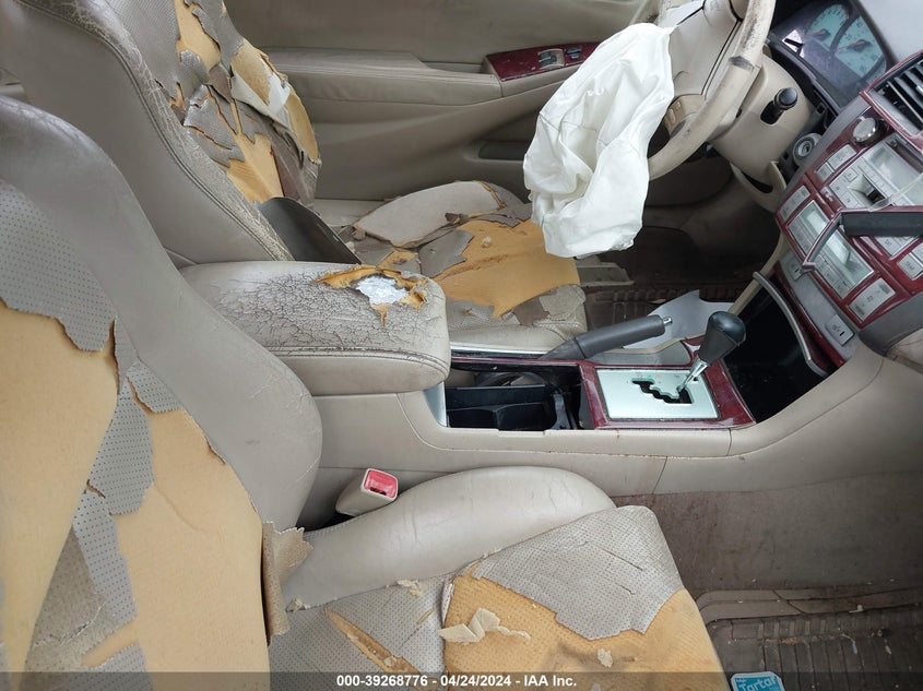 2004 Toyota Camry Solara Sle V6 VIN: 4T1CA38P14U029739 Lot: 39268776