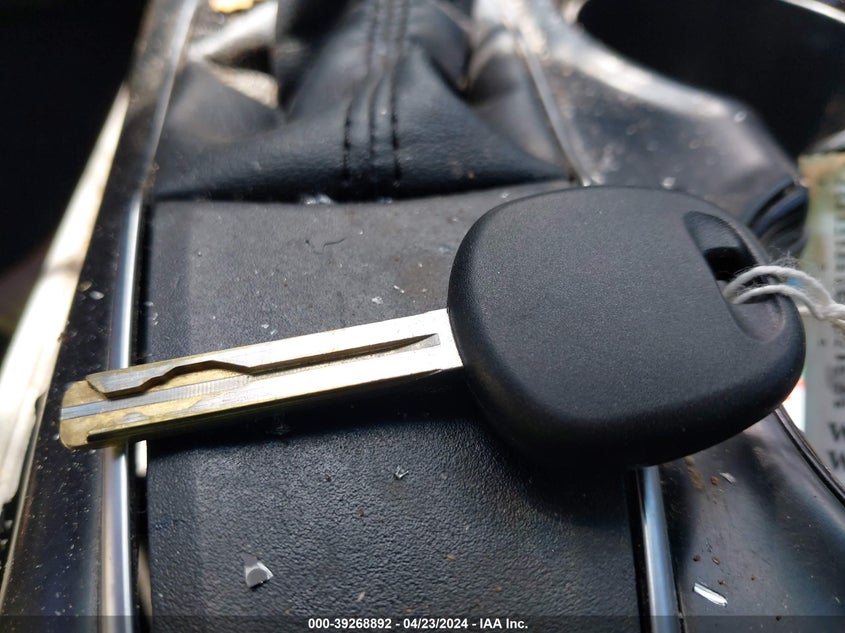 2018 TOYOTA CAMRY SE - 4T1B11HK5JU621466