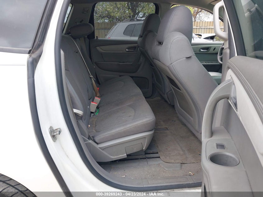 2013 CHEVROLET TRAVERSE LS - 1GNKVFED0DJ175705