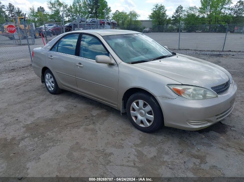 2003 Toyota Camry Le VIN: 4T1BE32K13U673477 Lot: 40473806