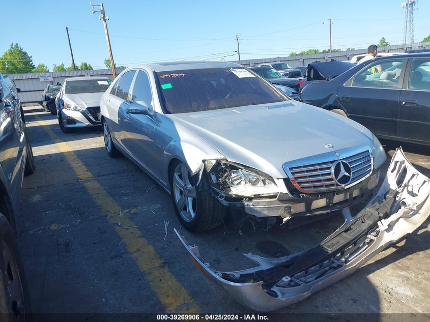 2007 Mercedes-Benz S 550 VIN: WDDNG71XX7A017002 Lot: 39269906