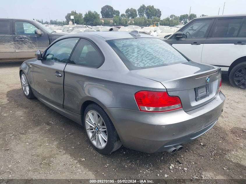 2011 BMW 128I VIN: WBAUP7C58BVK78807 Lot: 39270195
