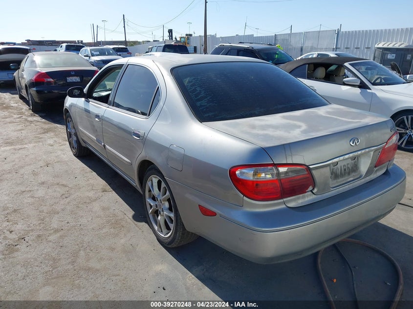 2000 Infiniti I30 Luxury/Touring VIN: JNKCA31A0YT204776 Lot: 39270248