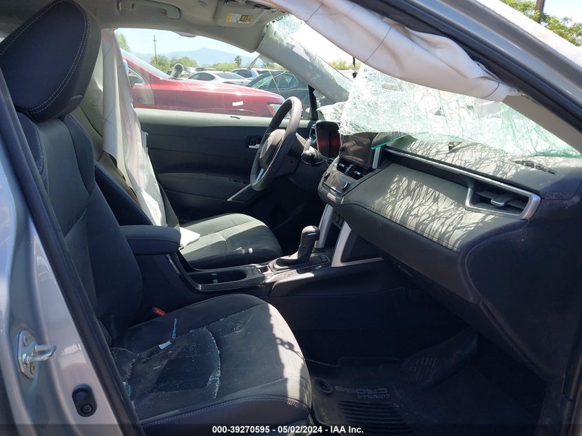 2024 Toyota Corolla Cross Xle VIN: 7MUEAAAG1RV073429 Lot: 39270595