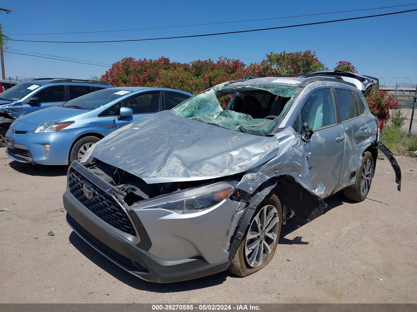 2024 Toyota Corolla Cross Xle VIN: 7MUEAAAG1RV073429 Lot: 39270595