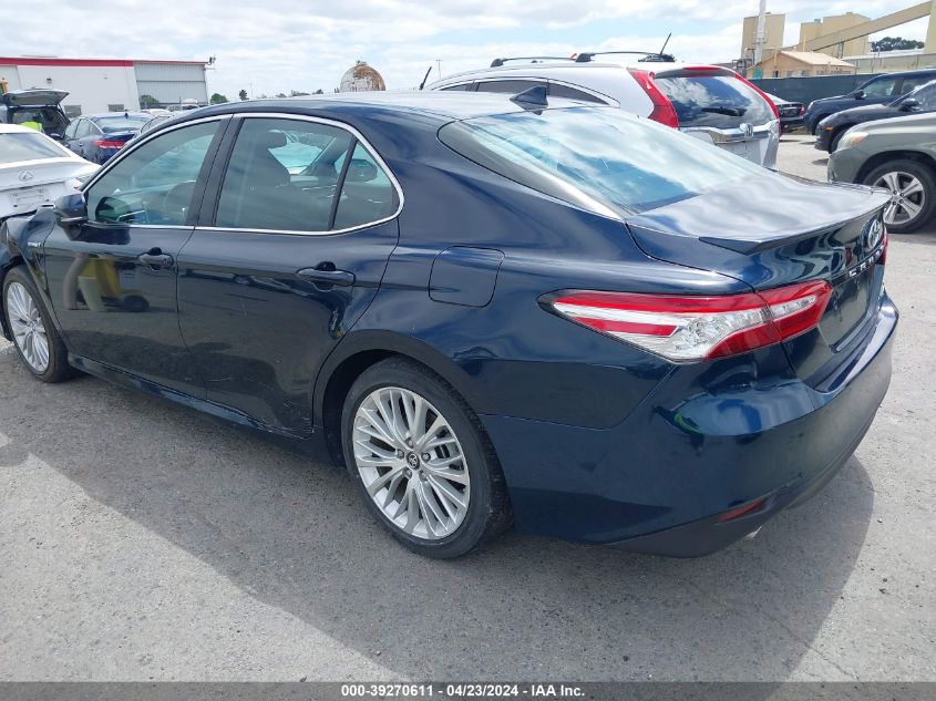 2018 Toyota Camry Hybrid Xle VIN: 4T1B21HK1JU510121 Lot: 39270611