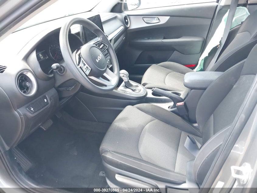 2022 KIA FORTE 2.0L I4   N(VIN: 3KPF24AD1NE489567