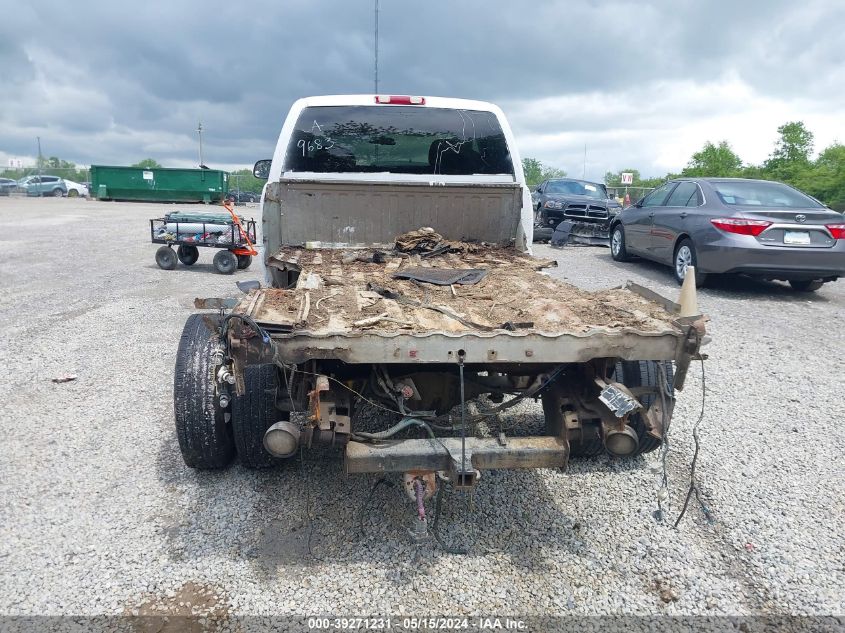 2001 Chevrolet Silverado 3500 K3500 VIN: 1GCJK39G21F119683 Lot: 39271231