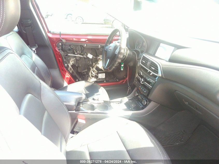 2018 Infiniti Qx30 Premium VIN: SJKCH5CR3JA042152 Lot: 39271278