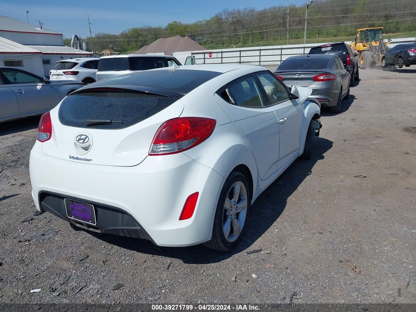 2012 Hyundai Veloster Base W/Gray VIN: KMHTC6AD3CU035858 Lot: 39271799