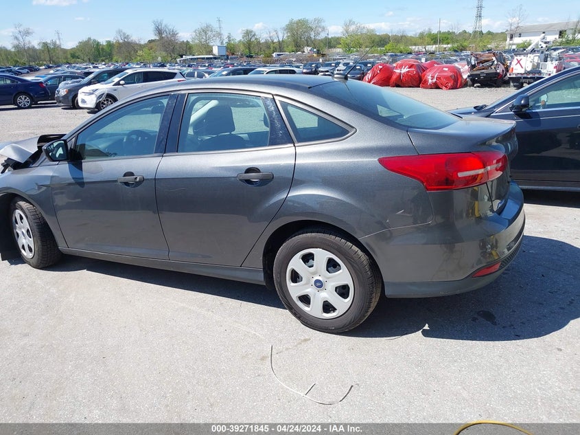 VIN 1FADP3E28JL318575 2018 FORD FOCUS S
