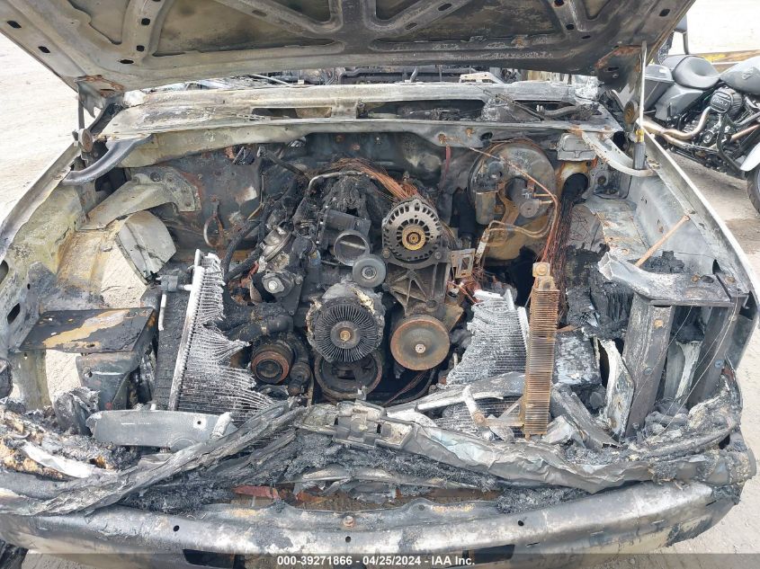 2003 Chevrolet Tahoe Lt VIN: 1GNEK13Z63R164828 Lot: 39271866