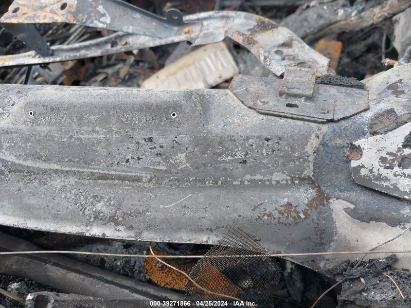 2003 Chevrolet Tahoe Lt VIN: 1GNEK13Z63R164828 Lot: 39271866