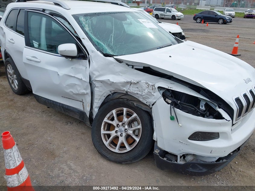 VIN 1C4PJLCS3HW617685 2017 JEEP CHEROKEE LATITUDE FWD
