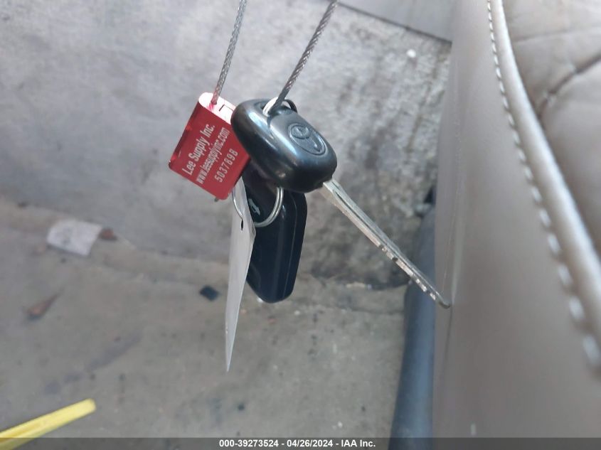 4T1BF28B41U124223 2001 Toyota Avalon Xls