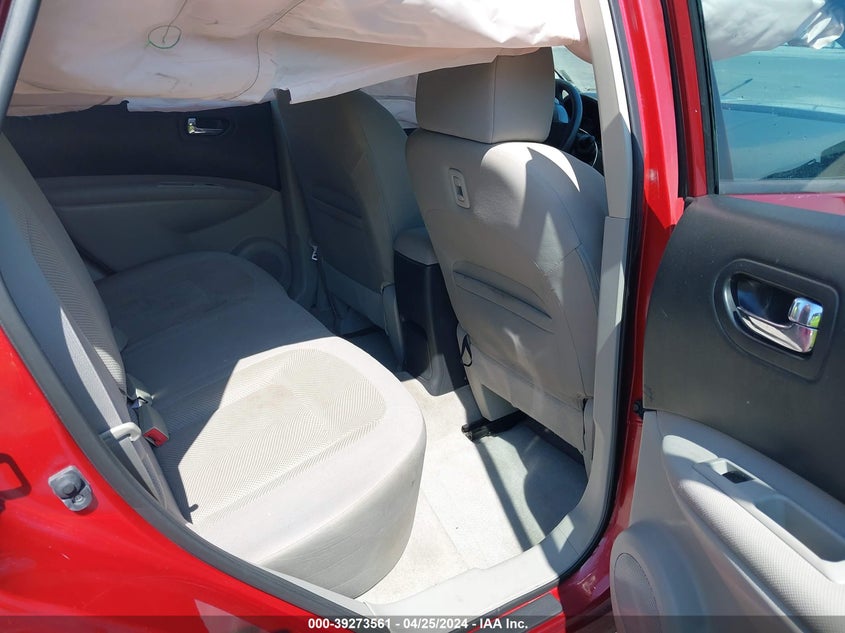 2015 NISSAN ROGUE SELECT S - JN8AS5MT4FW672024