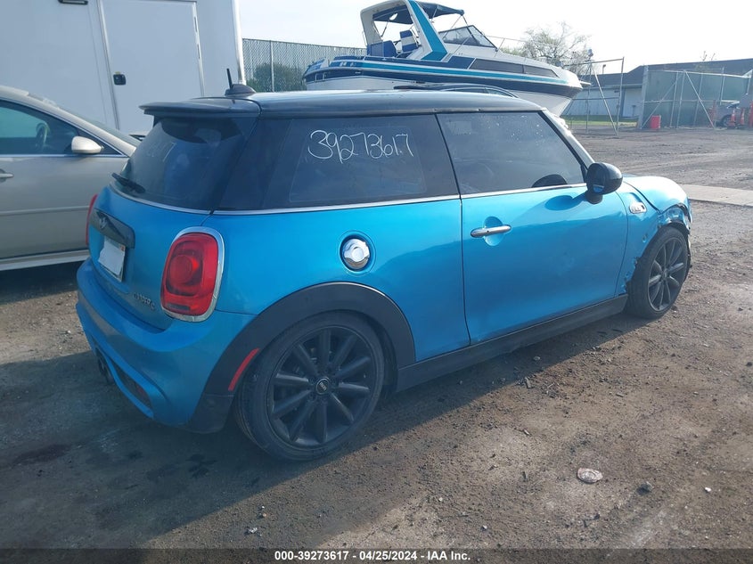 2015 Mini Hardtop Cooper S VIN: WMWXP7C5XF2A59936 Lot: 39273617