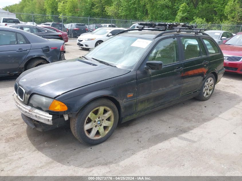 WBAAR3343YJM00227 | 2000 BMW 323IT