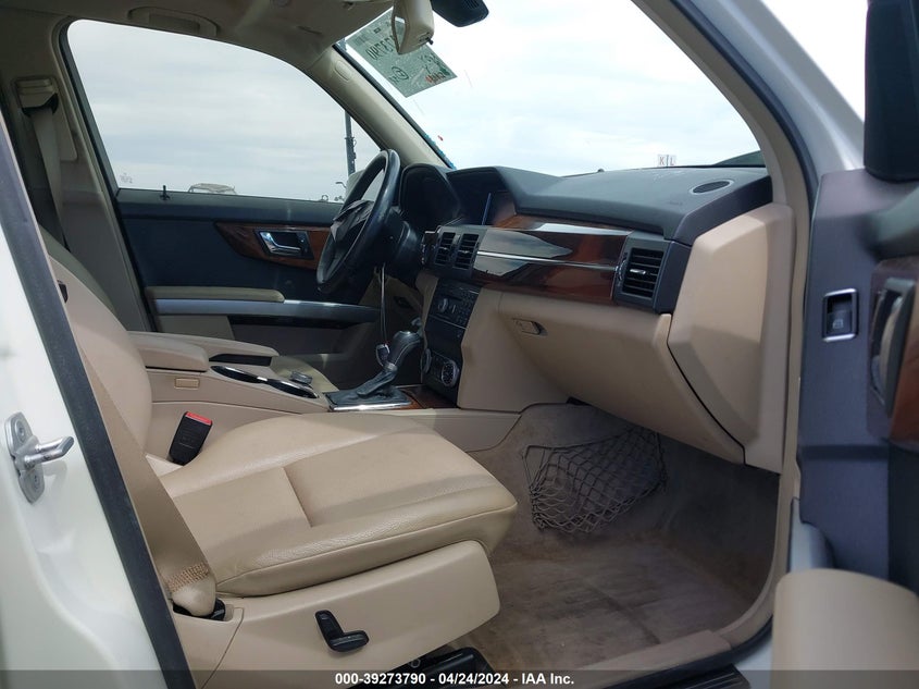 2011 Mercedes-Benz Glk 350 4Matic VIN: WDCGG8HB6BF561862 Lot: 39273790