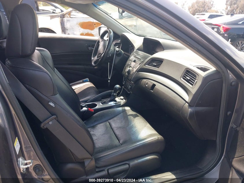 2015 Acura Ilx 2.0L VIN: 19VDE1F32FE001248 Lot: 39273910