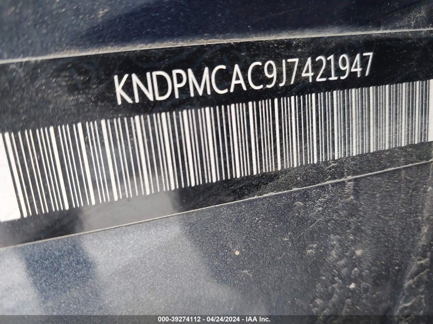 VIN KNDPMCAC9J7421947 2018 KIA SPORTAGE LX