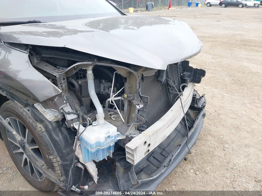 2017 TOYOTA HIGHLANDER SE - 5TDJZRFHXHS469732