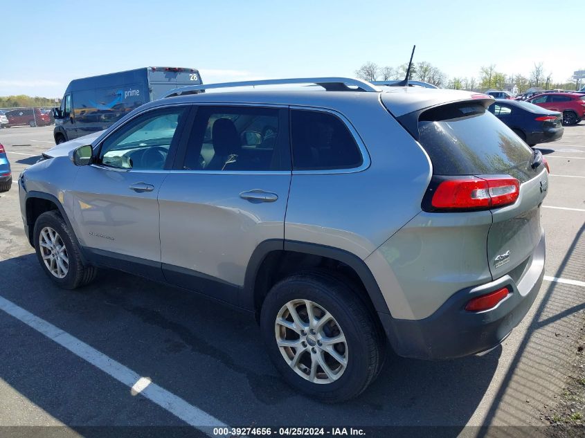 2017 Jeep Cherokee Latitude 4X4 VIN: 1C4PJMCSXHW588093 Lot: 39274656