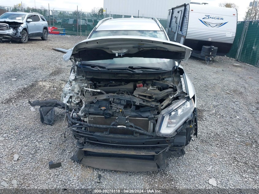 2018 NISSAN ROGUE S/SV - KNMAT2MV9JP577695