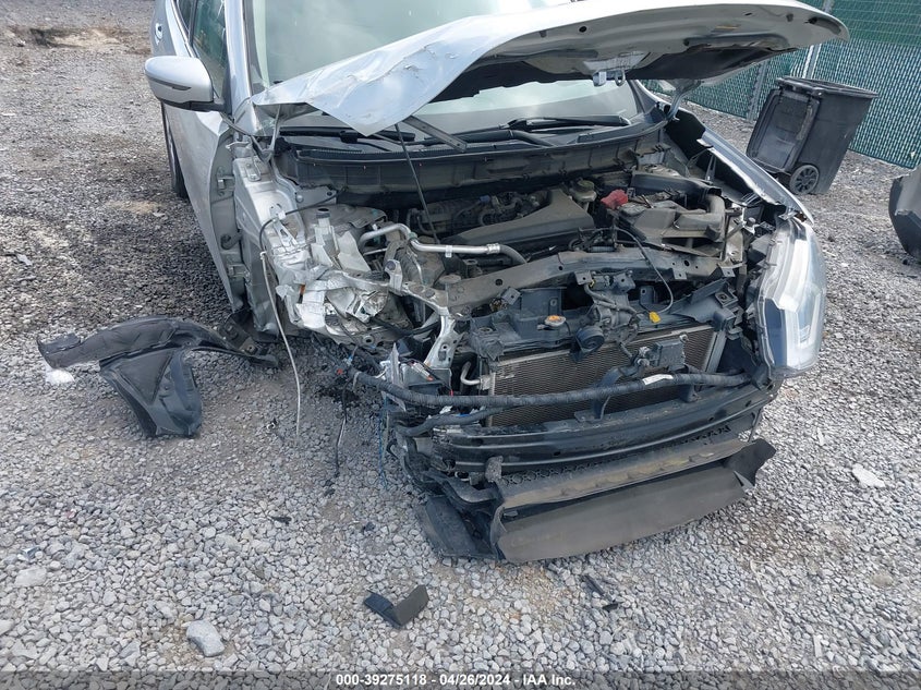 2018 NISSAN ROGUE S/SV - KNMAT2MV9JP577695