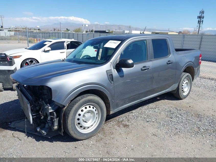 VIN 3FTTW8F92NRA06728 2022 FORD MAVERICK XL