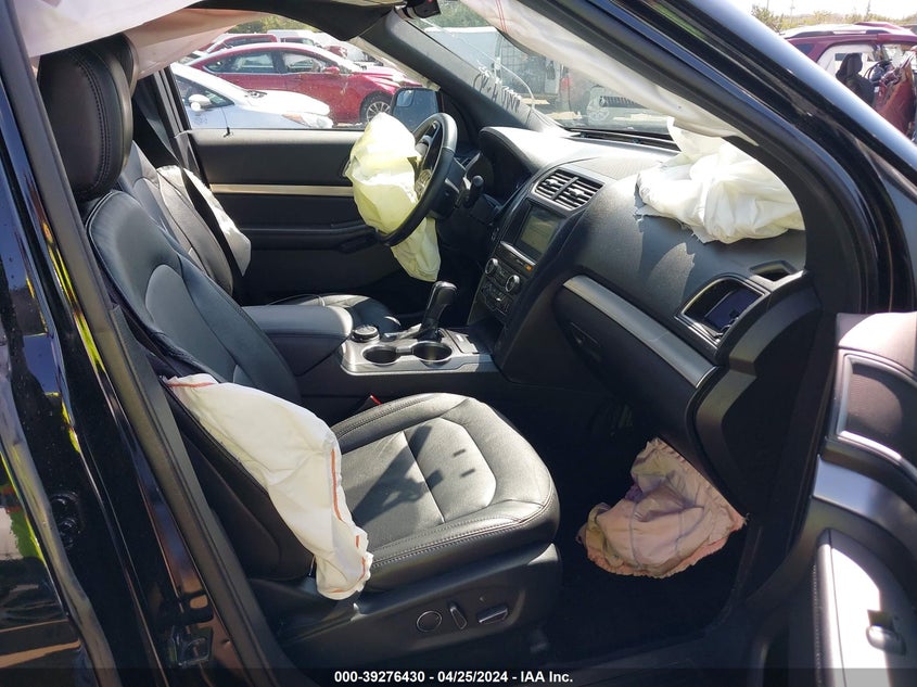 VIN 1FM5K8D87JGC24188 2018 FORD EXPLORER XLT