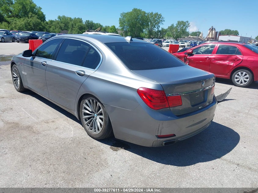 2010 BMW 750Li xDrive VIN: WBAKC8C51ACY68625 Lot: 39277611